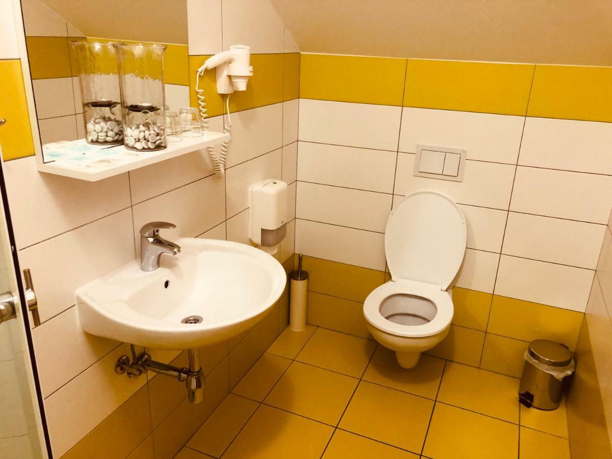 Rooms Jana スルニュ エクステリア 写真